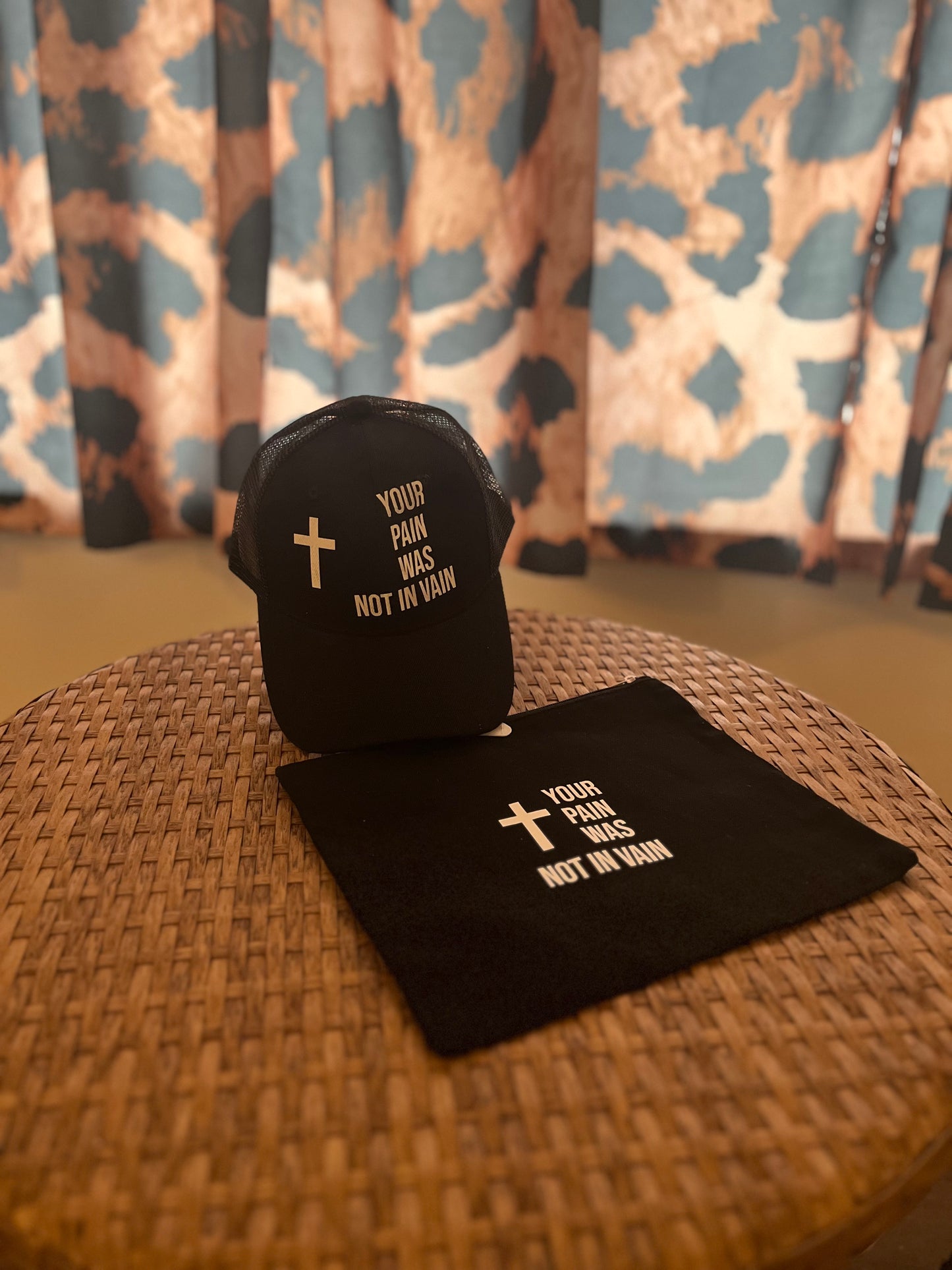 Custom hat and cosmetic bag set