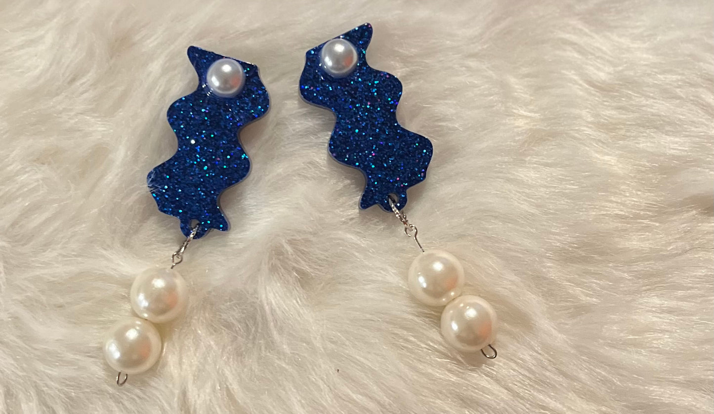 Resin dangle double faux pearl