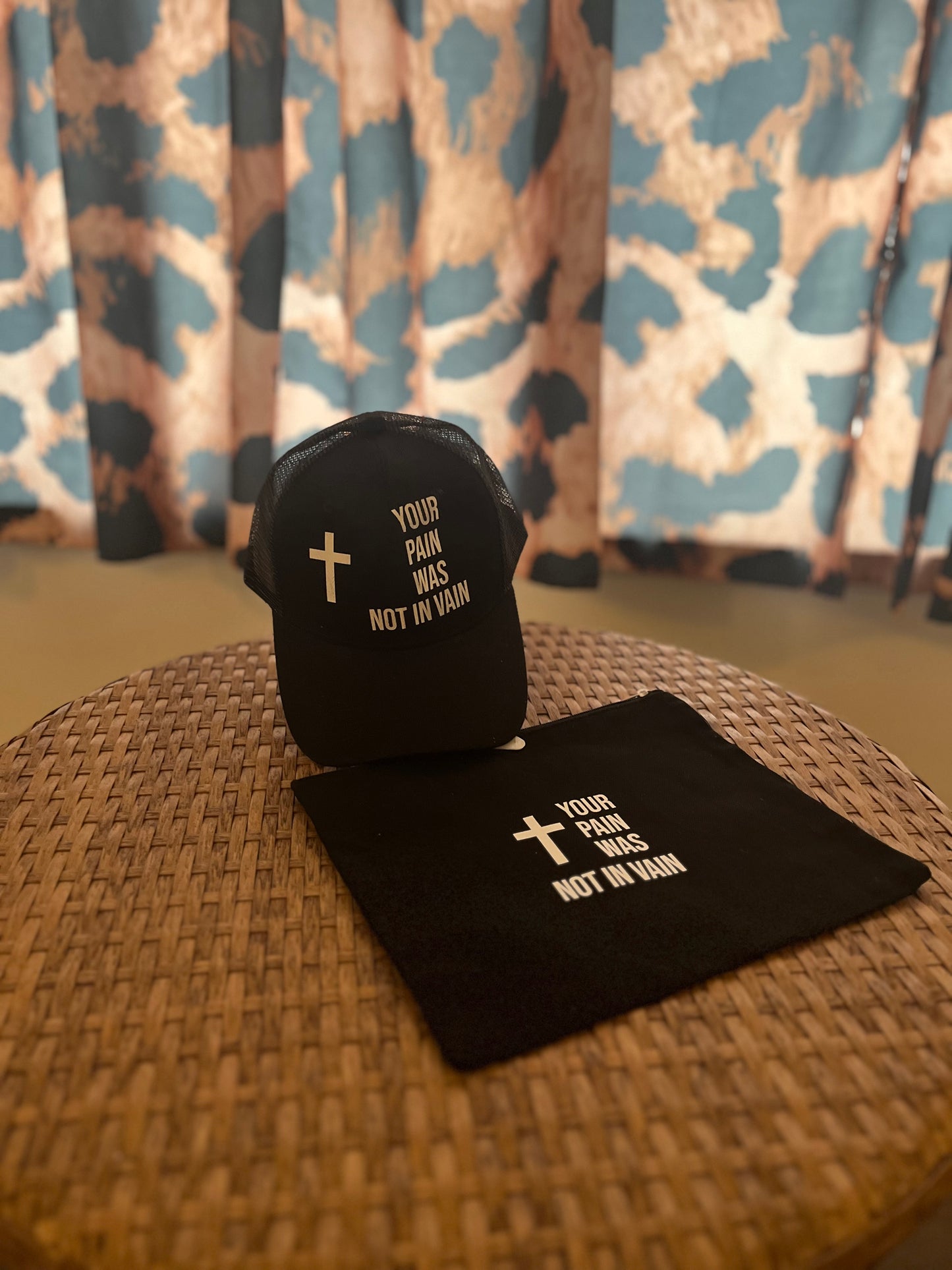 Custom hat and cosmetic bag set